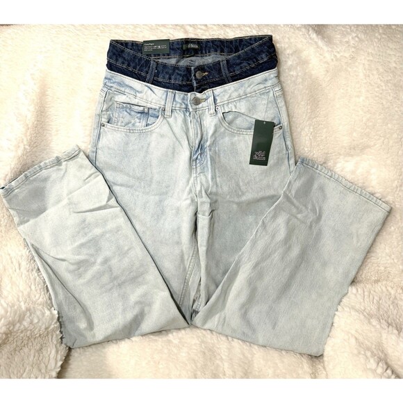 Women's Mid-Rise 90's Relaxed Straight Jeans - Wild Fable Size 4 NWT - Picture 4 of 11